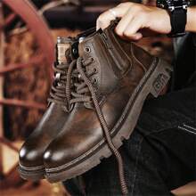 男式秋季復古英式高筒皮靴,適用於摩托車和登山