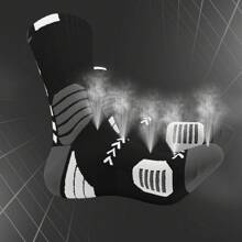 Sports Outdoor 1 Pair Pro Athletic Compression Cushioned Tech Sports Basketball Socks Black White