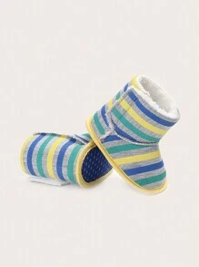 新生儿袜子鞋，舒适柔软防滑保暖婴儿学步床鞋，适合学步男孩和女孩