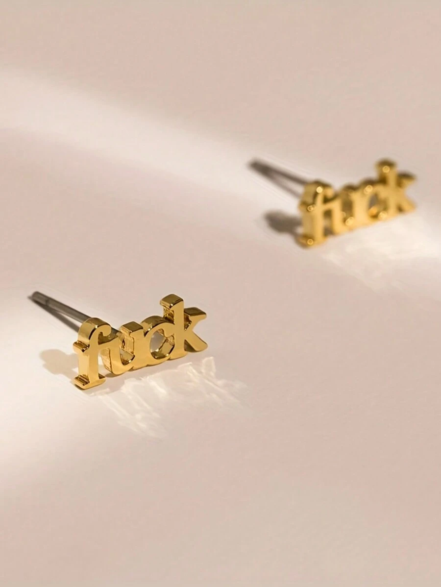 Tsnamer 1 par de pendientes de botón con letras, decoración diaria para mujeres - Amarillo Oro - Ver 1