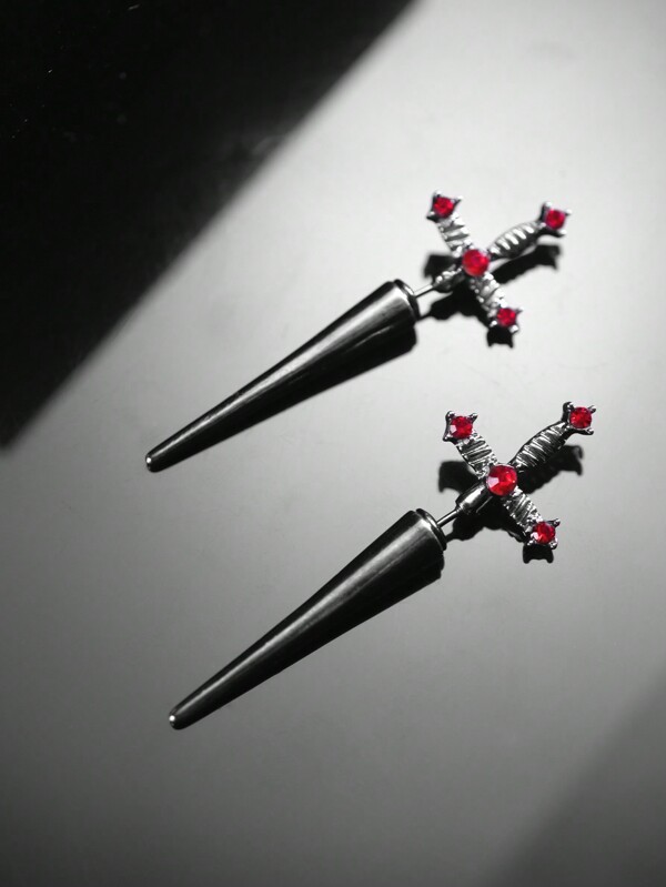 1pair Gothic Style Metal Sword Shaped Stud Earrings For Women, Party, Music Festival, Birthday, Holiday Accessories