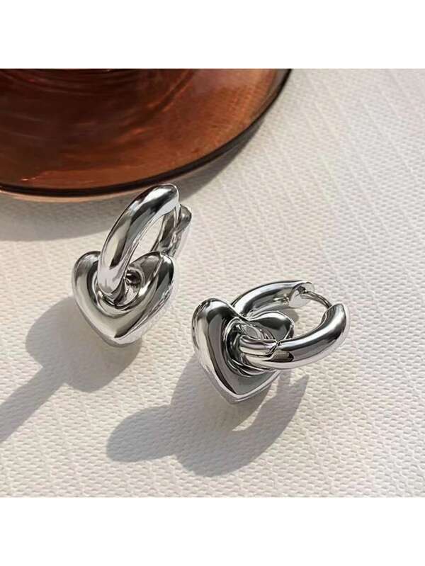 2pcs Titanium Steel Heart-shaped Glossy Short Earrings For Women