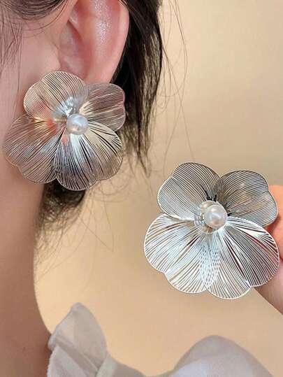 1pair Elegant Exaggerated Flower & Faux Pearl Stud Earrings, Suitable For Banquet, Dating, Party And Daily Wear Valentines