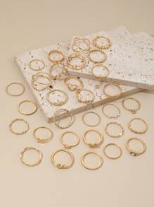 30 件朋克风格戒指套装，镶有心形水钻、蝴蝶、仿珍珠和其他元素，适合女性日常佩戴情人节