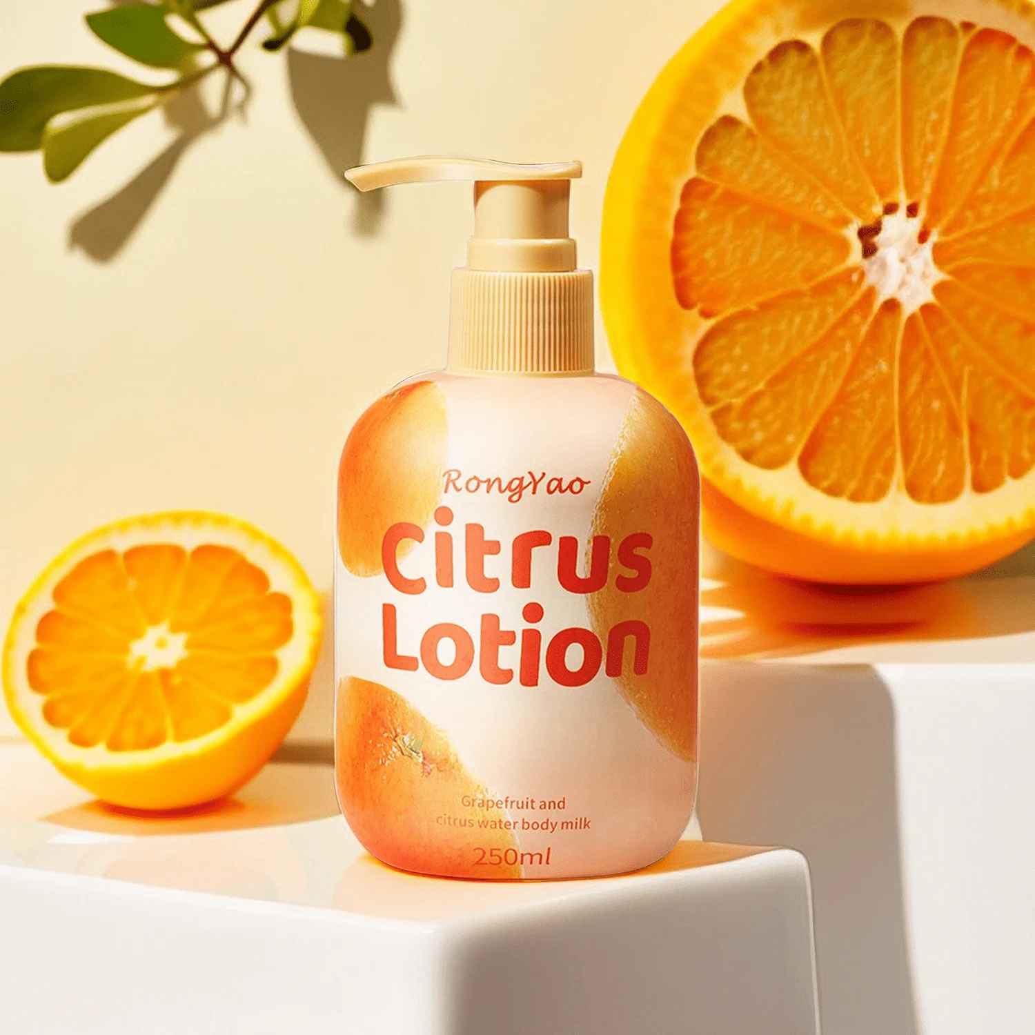 250 毫升 Yuja 甜橙身體乳液。富含維生素 C 保濕、亮白和滋養乳液,打造柔軟肌膚 - 柚子甜橘身體乳 - 查看 1