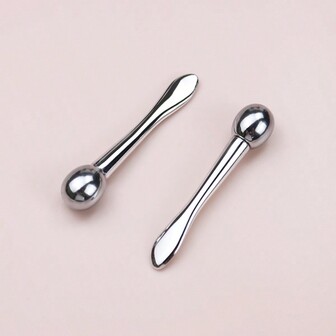 1 件银色鱼尾设计眼霜涂抹棒，不锈钢双头面部滚轮按摩工具，适用于家庭面部护理，减少浮肿皱纹，圣诞袜礼物，适合女性、美容、护肤品、水疗、自我护理、护肤工具、面部护理、美容师用品、按摩、面部按摩工具、面部滚轮