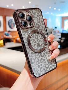 1pc Black Leopard Print Sparkling Gradient Magnetic Phone Case With Anti-fall Protection, Compatible With Samsung And Apple Phone Cases - Black - View 4