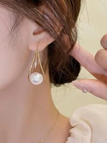 1 par de Brincos de Pingente de Cobre Únicos Vintage com Falso Pérola para Mulheres, Elegantes e Chiques