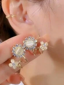 1pair Cat's Eye & Four Leaf Clover & Rhinestone & Flower Shaped Stud Earrings - cat eye four leaf clover - View 2