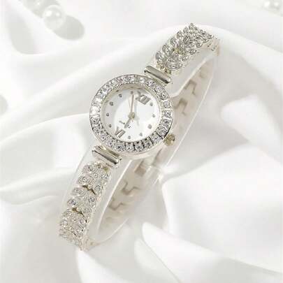 New Arrival 1pc Women's Alloy Bracelet Watch With Rhinestone Inlaid Starry Round Dial Casual Jewelry Quartz Wristwatch As A Gift For Students Returning To School