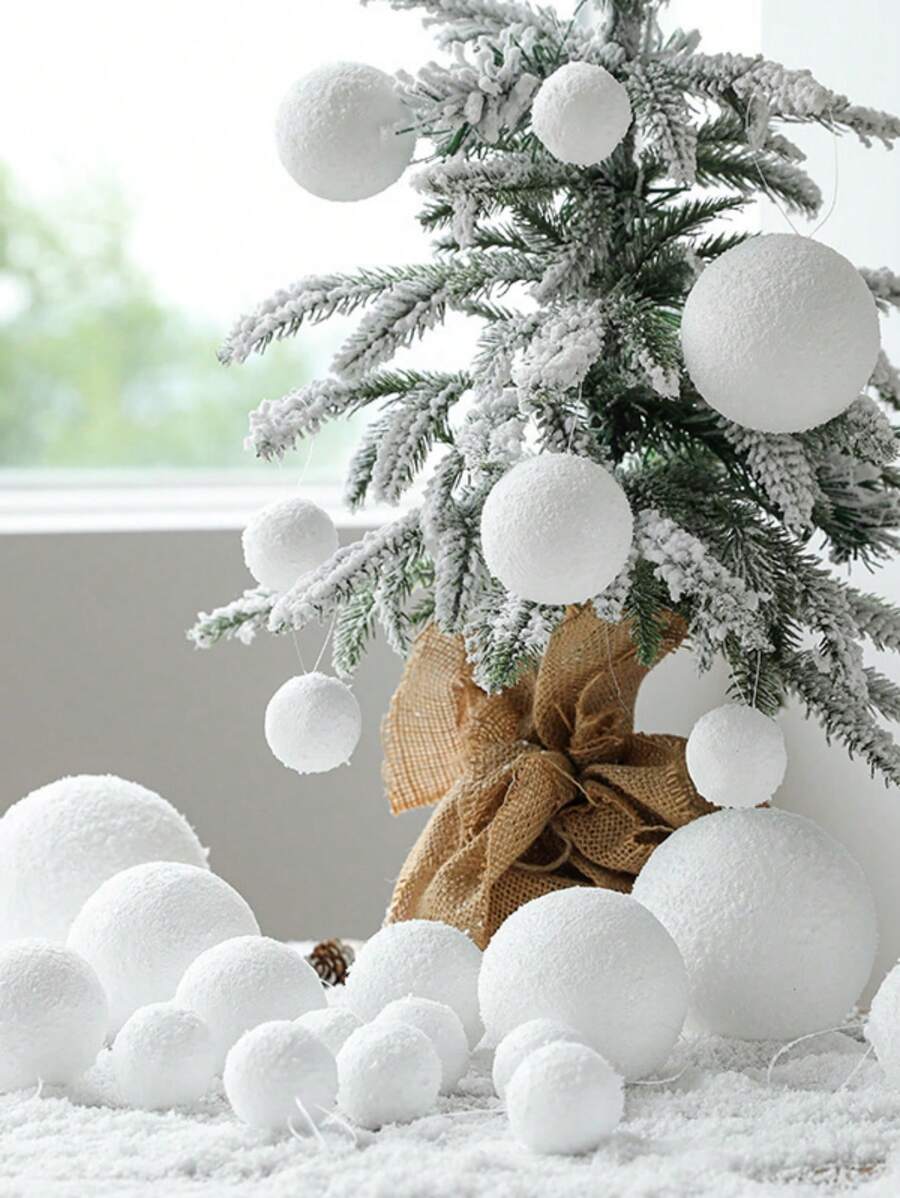 6入組純白色泡沫球聖誕樹裝飾/雪球婚禮天花板裝飾/商店節日裝扮 4cm/6cm/8cm - 白色 - 查看 1