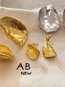 Autumn And Winter New Minimalist Abstract Handmade Textured Round Disc Ear Studs, Versatile Earrings - Gold - View 1