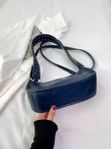 Túi đeo vai mini trơn màu có trang trí đinh tán, phong cách thời trang Túi đeo vai thiết kế tình yêu thời trang Túi đeo vai họa tiết khối màu bện thời trang Túi xách nữ - Màu xanh hải quân - Xem 3