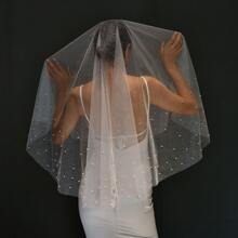 1件新娘閃爍詳細款式的婚紗頭紗,非常適合婚禮派對週年紀念 (無髮梳)