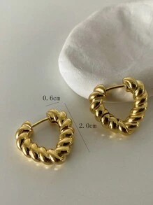 1pair Elegant Hollow Out Twisted Hoop Earrings - Yellow Gold - View 3