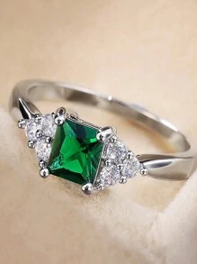 1pc Elegant Emerald Green Zirconia Ring, Fashionable & Personalized Design For Engagement Or Wedding