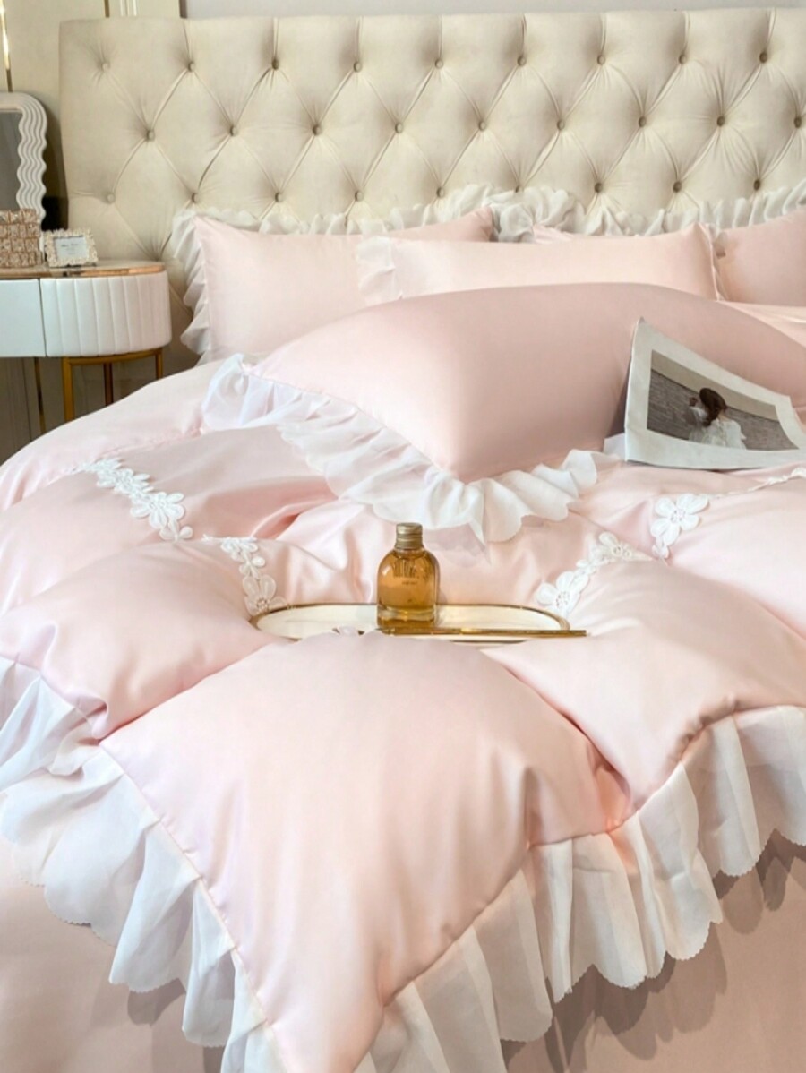 Cute Lace Trimmed Washed Silk Bedding Set (1 Duvet Cover & 2