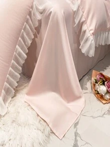 可愛的蕾絲修飾洗車絲床上用品套裝(1件被罩和2件枕套)