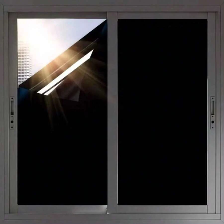 Adesivo Preto Blackout Bloqueia Luz Solar Porta Janela - 3m X 45cm - Preto - Visão 1