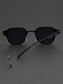 1pc Men's Metallic Round Fashion Glasses With Polygonal Punk Fashion Frame - Black - View 3