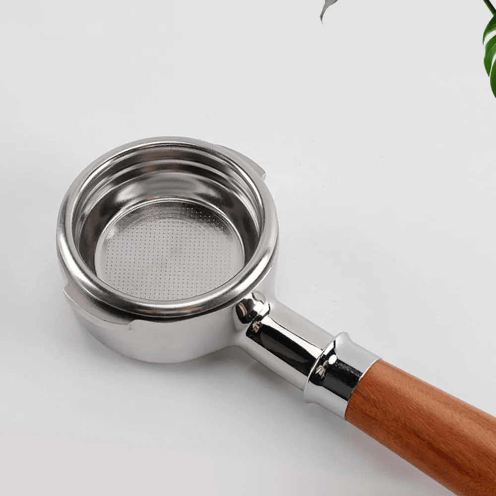 A 58mm Double Spout Nonpressurized Portafilter With Stainless Steel