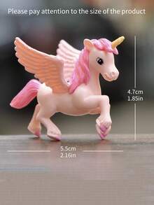 1 件微型景观装饰塑料飞马独角兽动物雕像，可用作蛋糕装饰、桌面装饰、可爱花园装饰娃娃，适合儿童（尺寸：5.5*4.7*4.5 厘米）最佳礼物