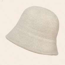 1入米色女士針織漏斗帽，針織冬季時尚配件