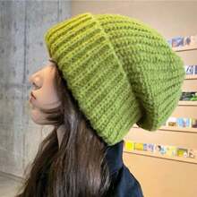 1頂綠色女款冬季針織帽,韓風厚桶毛休閒時尚針織帽,適用於秋冬季節