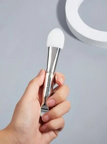 Princess Rose Dual End Silicone Face Mask Applicator, 1pc Soft Silicone Face Scrubber Makeup Beauty Brush Tools for Clay, Cream, Gel, and Mud Facial Masks - Silver - View 1