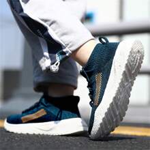 2023年秋季新款兒童男孩運動網眼大童休閒鞋