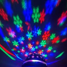 1 pieza Luz decorativa nocturna con diseño de copo de nieve LED, alimentada por cable USB, lámpara de ambiente decorativa, regalo creativo, decoración navideña, decoración de árbol de Navidad, decoración de dormitorio, decoración del hogar, decoración de fiesta, decoración de vacaciones, decoración de habitación