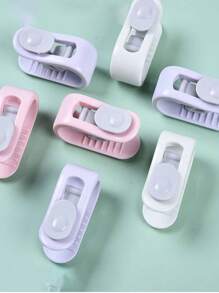 4pcs Random Color Duvet Clips Non-slip Quilt Blanket Clip, Duvet Sheet Fixer Anti-run Bed Sheet Clips Quilt Fastener Sleep Clothes Pegs - Multicolor - View 4