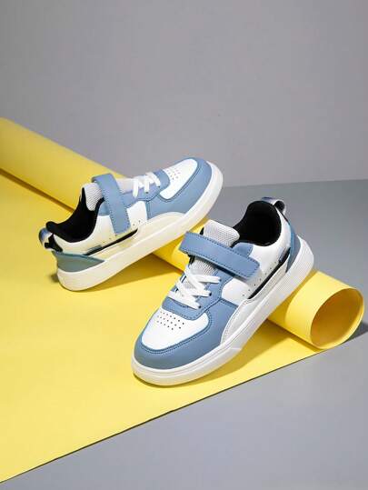 1pair Kids' Sports Shoes, Skateboarding Shoes, Indoor/Outdoor Casual Athletic Sneakers, Low Cut, Magic Sticker Closure, Easy To Wear And Take Off, Lightweight And Breathable, Anti-Slip Pu Leather Surface, Elastic And Soft, Shock Absorbing, Quick-Drying, Wear-Resistant, Splicing Design