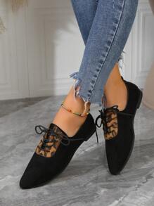 羊絨拼接工作平底鞋