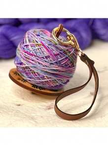 1pc Portable Wrist Yarn Holder, Yarn Ball Holder, Yarn Minder Holder, With PU Leather Wrist Strap, Yarn Holder For Knitting, Knitting Supplies - Khaki - View 4