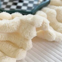 1pc Solid Color Plush Thickened Blanket - White - View 4