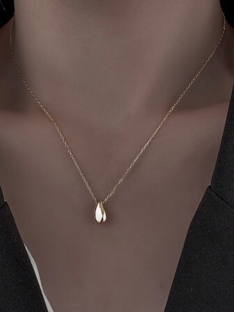 1pc European-american Style Fashionable Minimalist Water-drop Shape Delicate Women's Necklace, Everyday Wear