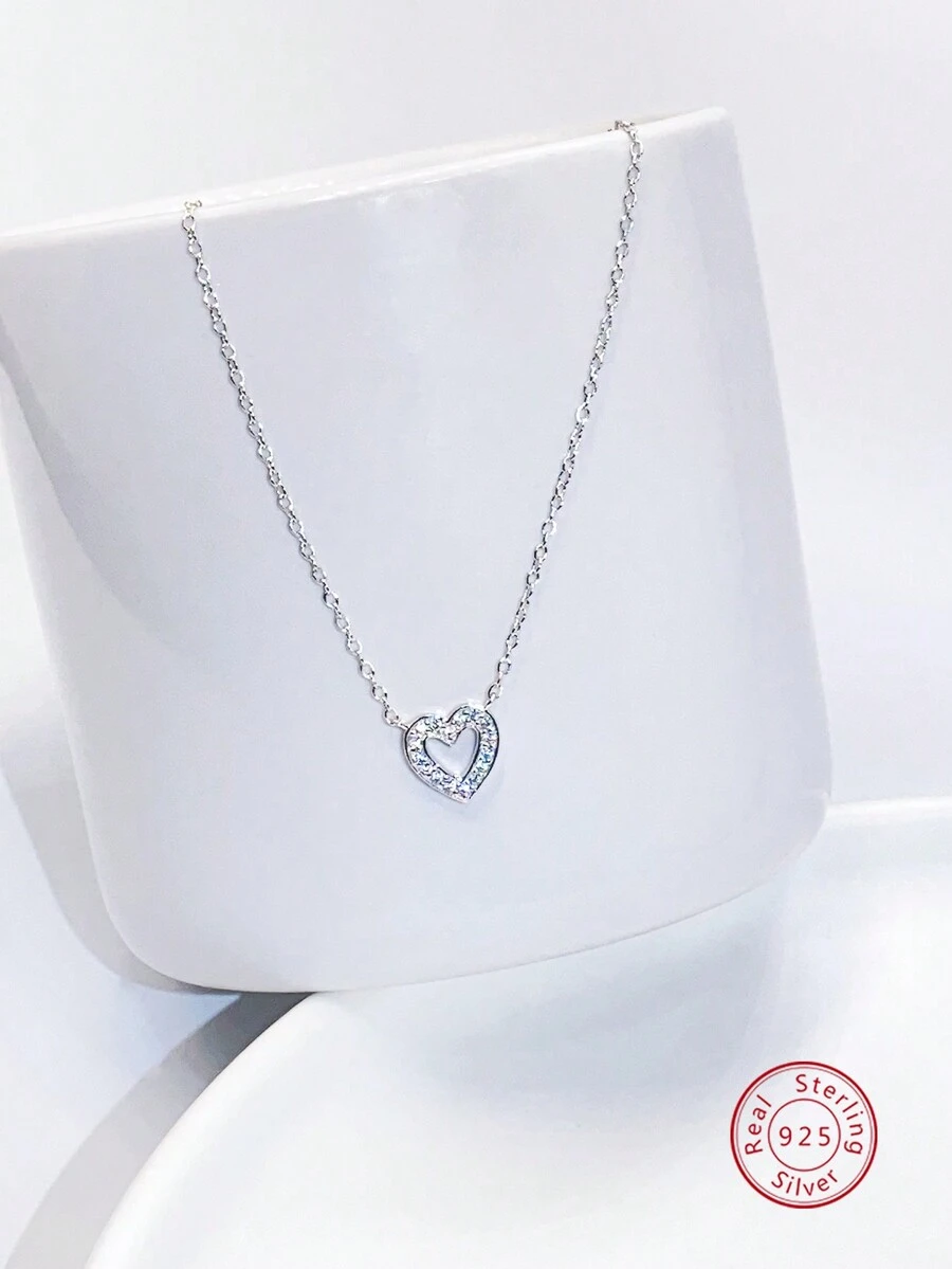 1件925純銀心形鋯石豪華項鍊,適合女性日常穿著、上下班、秋冬季、萬聖節及珠寶禮物