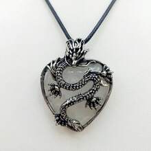 1個古董風格的天然石頭龍形吊墜項鍊,男女適用,心形晶、粉水晶靈氣療法水晶鑽飾品