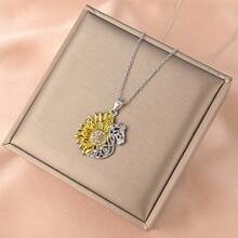 1 件時尚創意向日葵和馬形鋅合金吊墜項鍊,適合女士作為節日禮物或日常佩戴