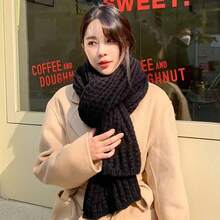 1條黑色ins風哈拉機厚針織圍巾,女性冬季保暖且時髦,適用於秋冬季節 - 黑色 - 查看 5