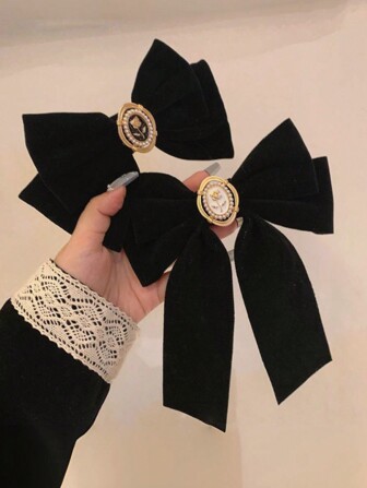 2个黑色玫瑰丝带蝴蝶结发夹，女士优雅发夹，爪夹，适合上学、大学、冬季穿搭，蝴蝶结，可爱，发饰