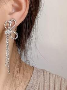1pair Silver Color Rhinestone Bowknot Tassel Dangle Earrings - Silver sparkling diamond bow - View 2