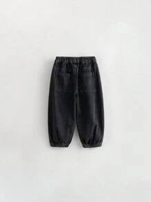 幼童男孩時尚寬鬆腰箍窄腳鬆緊束口牛仔褲,適合秋季