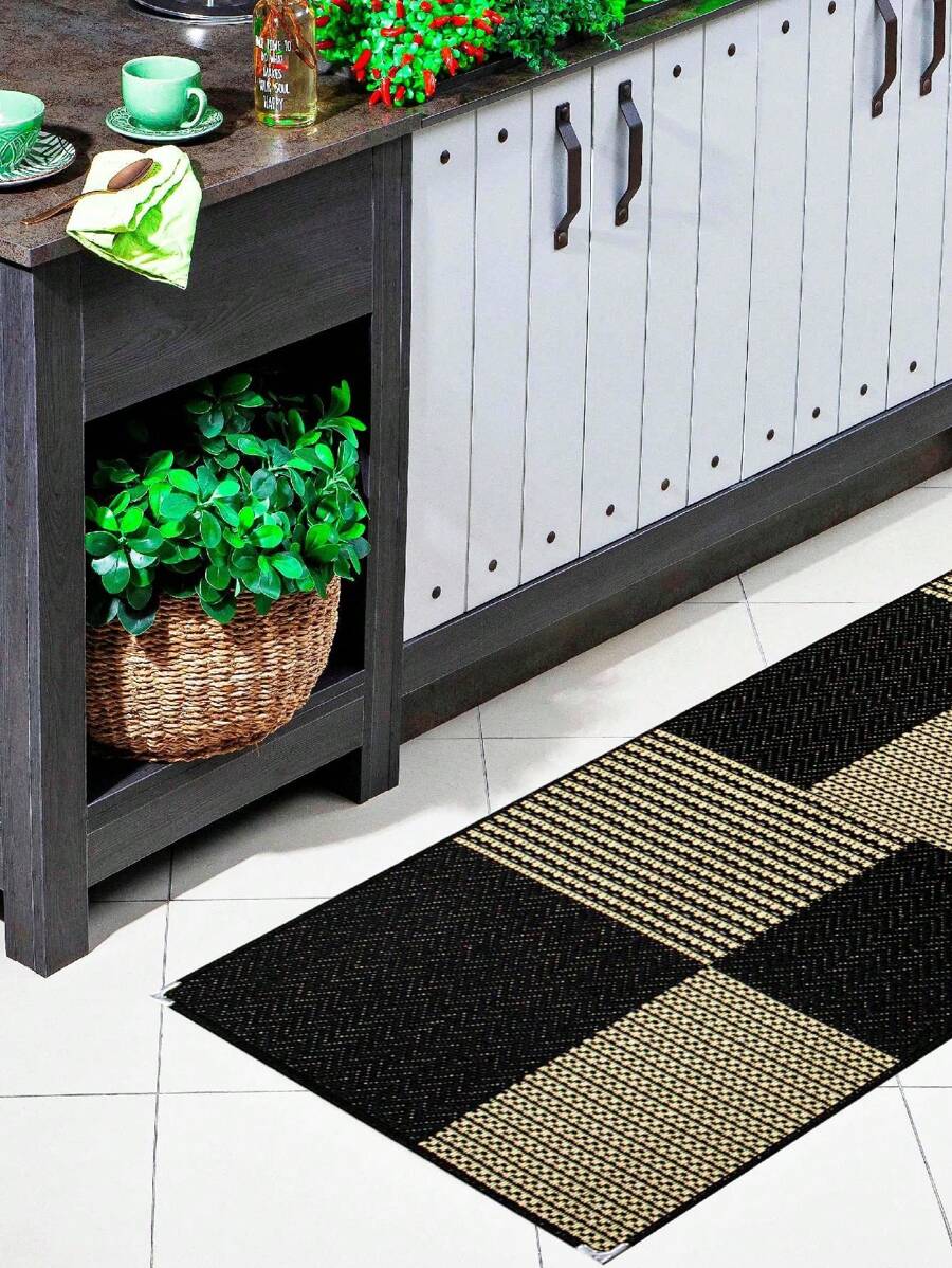 Runner Rugs - Black - View 1