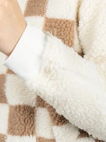 Chamarra de moda para mujer tela tipo borrego con diseño de cuadros y cierre completo - Café integral - Ver 5