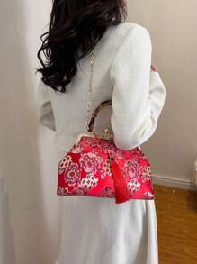 防水复古亚克力手提小方包新款夹扣流苏单肩链条女式斜挎包百搭晚宴刺绣旅行手机包