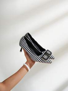 女士尖頭踝帶高跟鞋,秋日穿搭及約會必備,黑白大腳印線圖案豆鞋 - 黑與白 - 查看 3