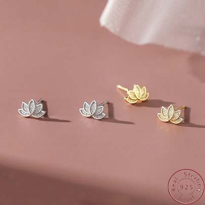 1 对时尚 S925 纯银莲花耳钉，适合女士日常佩戴情人节