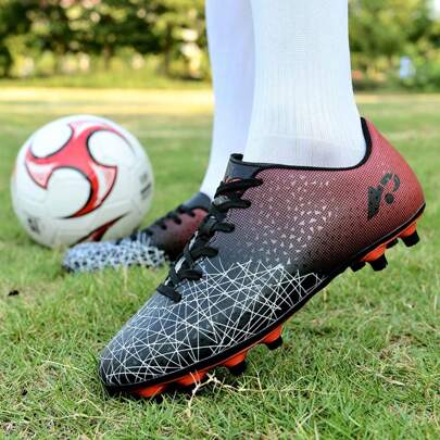 Light-Weight, Breathable, Fashionable, Classic, Minimalist, Popular, Youthful, Sporty, Outdoor Soccer Training Shoes For Students Ronaldo  Cleats